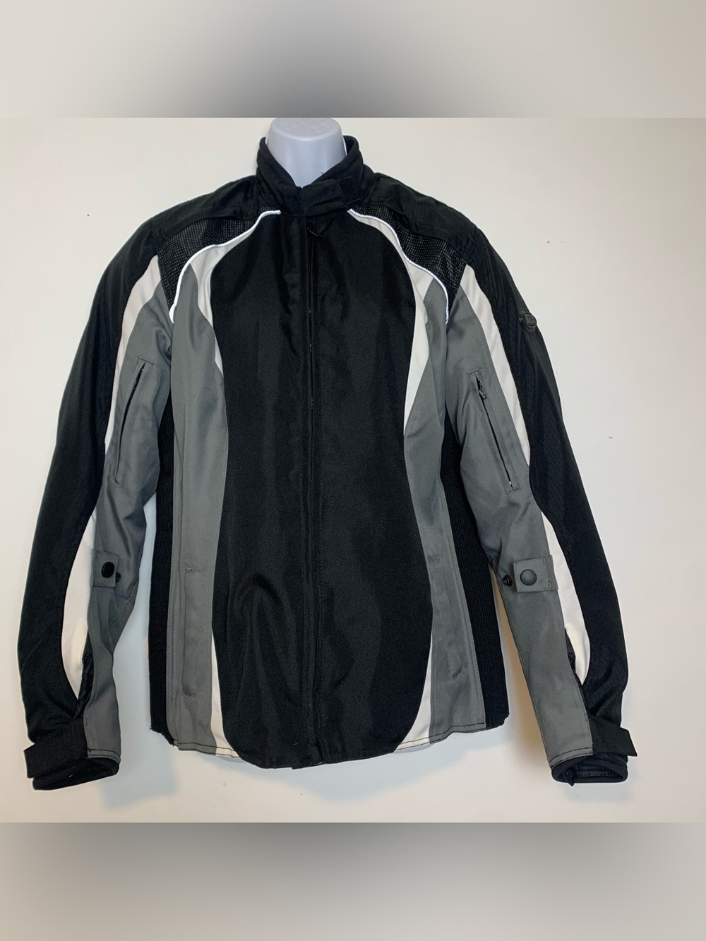 Women’s BILT Black and Gray Motorcycle Jacket with removable liner  sz L